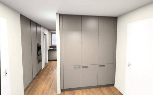 Moderner Flur mit grauen Einbauschränken auf beiden Seiten und Holzboden